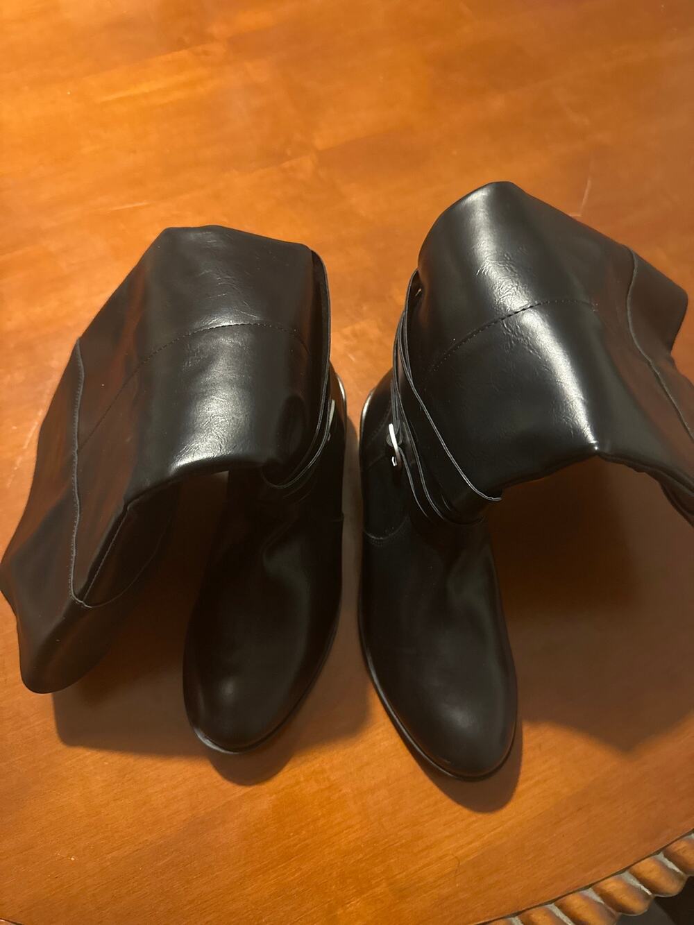 St. Johnâs Bay Douglas Black Riding Boots Womenâs Size 9M Buckle